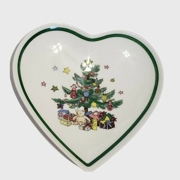 Nikko Christmas Heart Shaped Candy Dish Ceramic Tableware 6.5 inches - Picture 6 of 8